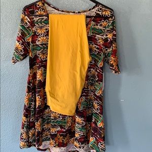 LulaRoe perfect t + LulaRoe yellow leggings